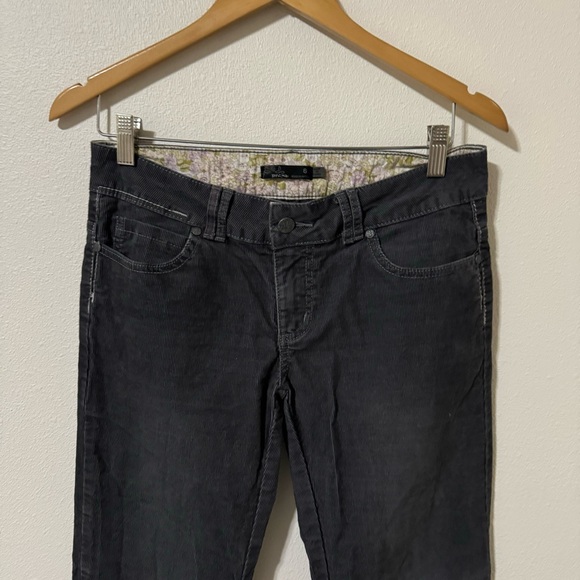 Prana Canyon Cord Pant Gray Fine-Wale Low
Rise Straight Leg Stretch-6 - Picture 4 of 9